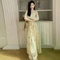 ราคา เดรสยาว สไตล์วินเทจ เดรสสายเดี่ยวลูกไม้ แฟชั่นฤดูร้อนใหม่ ชุดทูพีซ เดรสฝรั่งเศส เดรสนางฟ้า (1731371195634320454)
