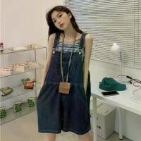 ราคา ชุดเอี๊ยมยีนส์สีน้ำเงินเข้มย้อนยุคสำหรับผู้หญิง, ทรงหลวมและลำลอง, กางเกงขาสั้นขากว้าง, เหมาะสำหรับนักเรียน, คอลเลกชัน 4036 คน, ฤดูใบไม้ผลิ 2025 มาใหม่ (1731331439312667722)