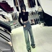 ราคา กางเกงยีนส์พิมพ์ลายตัวอักษร, ดีไซน์สวย, ทรงหลวมและกระชับสัดส่วน, เอวสูงและขากว้าง, กางเกงม็อบ, สำหรับผู้หญิง, คอลเลกชันฤดูใบไม้ผลิปี 2025, มีคนคอลเลกชัน 10000 (1731357205634057290)