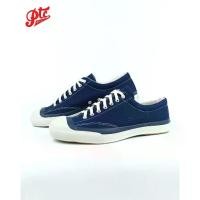 ราคา รองเท้าผ้าใบ MOONSTAR GYM COURT NAVY จากประเทศญี่ปุ่น (1731235217695999330)