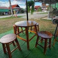 ราคา โต๊ะชุดไม้สัก ทรงกลม + เก้าอี้ 4ตัว (1731312950897312912)