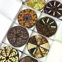 ราคา บราวนี่เนื้อหนึบสูตรเนยแท้ ราคาส่ง10ปอนด์ (1731394298433340476)