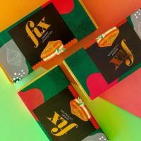 ราคา ช็อกโกแลตดูไบ FIX Chocolate Dark Chocolate รส Midnight Editions Can't Get Knafeh of It ราคา 1,590 บาท/ชิ้น (1730913528683006213)