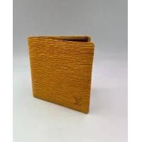 ราคา (Second-hand) Louis Vuitton Wallet EPI (1731089202646977534)