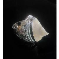 ราคา แหวนกระเบนท้องน้ำเงินแท้ คลังสินค้า (1731212580935665085)