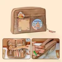 ราคา ชุดเครื่องเขียนการ์ตูนคาปิบาร่า มัลติฟังก์ชั่น ชุดเครื่องเขียนของโรงเรียน ความจุมาก ธีมคาปิบาร่า คาวาอิ ยัดไส้ คาปิบาร่า โน้ต อุปกรณ์การเรียน (1732543535317026119)