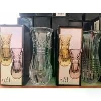 ราคา [พร้อมส่ง] แจกันแก้วใสสำหรับใส่ดอกไม้ สไตล์คลาสสิก แจกันแก้วใสแฟชั่น สำหรับตกแต่งบ้าน แจกัน แจกันดอกไม้ แจกันสูง 15 ซม. (1731354766105675283)