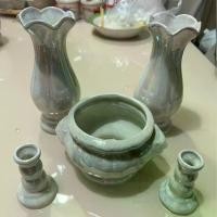 ราคา ชุดแจกัน​ ชุดหน้าพระ แจกัน กระถางธูป เชิงเทียน ((สีขาวมุก))จัดเซ็ต ขนาดแจกัน 5 นิ้ว กระถางหัวสิง 4.2 นิ้ว เชิงเทียนหลอด 2.5 นิ้ว (1729627948712889185)