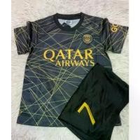 ราคา BBQชุดกีฬาฟุตบอลเด็กแขนสั้น+กางเกง ลายสโมสรปารีส ชุดเยือน ปี2023 สกรีนชื่อเอ็มบัปเป้+เบอร์7สินค้าคุณภาพเนื้อผ้าหนานุ่มดี (1732159776287655276)