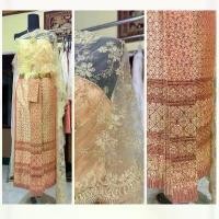 ราคา Adinda ชุดไทย ผ้าไหมยกดอก ปักผ้าถุง สไบลูกไม้ คุณภาพผ้าเกินราคา ขายถูก ล้างสต๊อก (1732659632200058242)