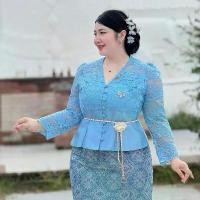 ราคา F105เสื้อลูกไม้ใส่แล้วไม่คันสีชมพูหวานและสีฟ้าผ้าถุงสำเร็จงานซิปข้าง ผ้าทอลายทั้งผืนอัดกาวให้ทั้งตัว#ชุดไทยประยุกต์ #ชุดไทย #ชุดไทยราคาถูก (1729584150962276842)