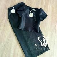 ราคา ชุดไทย sira siri : ชุดไทยผ้าไหมสีดำ (1731970953475950357)
