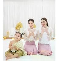 ราคา ชุดไทย Sira Siri เสื้อลูกไม้แขนยาว มาพร้อมกับผ้าถุงลายกวินตราสีชมพูกลีบบัว สวยลงตัวมากจ้า ชุดไทยผ้าลูกไม้ ผู้หญิง (1729643162117049213)