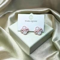 ราคา ต่างหู ก้านเงินแท้ ร้านไทย พร้อมส่ง ต่างหูลูกปัดแก้วเสี้ยว ลายตารางสีฟ้า ใบโคลเวอร์ตัวH ชมพู,ฟ้า,เขียว ดอกเดซี่สีชมพู,เหลือง เครื่องประดับผู้หญิง แฟชั่น (1732296490694444880)