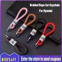 ราคา พวงกุญแจหนัง Hyundai คุณภาพสูง เชือกถักทำมือ พวงกุญแจรถยนต์ โลหะผสมสังกะสี พวงกุญแจแบบกำหนดเอง ที่ใส่กุญแจรถ พวงกุญแจมอเตอร์ไซค์แฟชั่น อุปกรณ์เสริมมอเตอร์ไซค์ อุปกรณ์เสริมรถยนต์ (1731589666004502770)