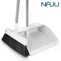 ราคา COD Naju ไม้กวาด ชุดไม้กวาด ไม้กวาดพร้อมที่ตักขยะ broom มีหวีแปรงฝุ่นให้ ขนแปรงอ่อนนุ่ม ทำความสะอาดง่าย (1732234651049691058)
