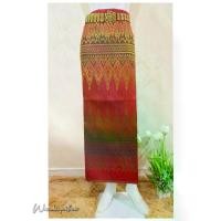 ราคา ผ้าซิ่นไหมกาบแก้ว ทอลาย เนื้อดี 2 หลา | ผ้าไหมไทย ผ้าซิ่นตัดชุด ผ้าใส่บวช ใส่งานมงคล (1731375498385327163)