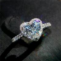 ราคา แหวนหัวใจ, เงินหรูหรา, สำหรับผู้หญิง, แฟชั่นประณีต, ฝังโลหะ, เพทายสีขาว, แหวนแต่งงาน, เครื่องประดับหมั้น (1732129066339108768)