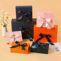 ราคา [A09]กล่องของขวัญ กล่องสำเร็จรูป ทรงสี่เหลี่ยมผืนผ้า ของขวัญ กล่องใส่เสื้อ กล่องใส่ของขวัญ กล่องของขวัญสีน้ำเงินกล่องของขวัญ ใส่ของขวัญ กล่องกระดาษ ของรับไหว้ giftset (1731673961275493220)