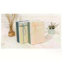 ราคา พร้อมส่ง-COD (พร้อมส่ง)กล่องของขวัญ ผูกโบว์ กล่องใส่ของขวัญ ส่งไว (1729967496068106548)