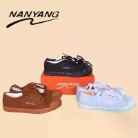 ราคา รองเท้าผ้าใบนันยาง Nanyang แท้ สีดำ ขาว น้ำตาล ลดราคาร้อนแรงประจำเดือนนี้ (1732566199129507220)