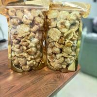 ราคา แคปหมู กรอบ นัวส์ ไม่เลี่ยน เราใช้ส่วน เนื้อติดหนัง ไม่ใช่ส่วนที่เป็นมันล้วน ไม่เหม็นหืน น้ำมัน200 กรัม (1732014363502609411)