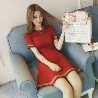ราคา เดรส ฤดูร้อน สไตล์เกาหลี เรียบหรู แขนสั้น เดรสสีดำ งานปัก วางแผน ทรงสลิมฟิต เดรสทรงเอ กระโปรงเสื้อยืด (1732031534519388485)