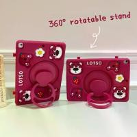 ราคา ขายึด 360° หมีกุหลาบ สำหรับ Apple iPad Air 1, 2, 4, 5, I Pad Pro 10.5/10.9 นิ้ว Mini 1, 2, 3, 4, 5, 6, เคสเครื่องบินกันน้ำตกซิลิโคนลายการ์ตูน zuguเคสไอแพด ราคา 425degreeเคสไอแพดด (1730622614711077625)