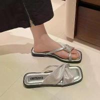 ราคา รองเท้าแตะสำรอง, สำหรับผู้หญิง, ทันสมัย, รองเท้าแตะชายหาดผ้าข้าม, เหมาะสำหรับสวมใส่ทุกวัน jelly shoes สะ กอ ของ แท้ 100 wingz ไร้ เชือก รองเท้า ปูด รองเท้า เพชร holster (1732401580436194804)