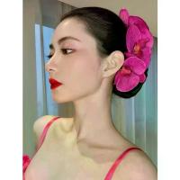 ราคา Phalaenopsis เครื่องประดับผม, นางเอกสดใส, ดอกกุหลาบสีแดง, กิ๊บติดผม, กิ๊บข้าง, กิ๊บติดผม, เครื่องประดับผมเจ้าสาว, คอลเลกชัน 6457 คน ที่ ติด ผม สงกรานต์ หวี สับ ดอกไม้ ประดั (1732031811588622557)