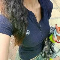 ราคา เสื้อยืดแขนสั้นย้อนยุค, สำหรับผู้หญิง, ทรงสลิมฟิต, เสื้อปักลายลำลอง, เสื้อเชิ้ตคอวีอเนกประสงค์, เสื้อผ้าผู้หญิง CPS, เสื้อยืด, เสื้อยืดแขนสั้น, เสื้อยืด เสื้อ ค็อกเทล เสื้อ เบบี้ ที (17321737991164750