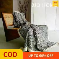 ราคา ผ้าห่มถักลายเรขาคณิต ขาวดำ หรูหรา ราคาไม่แพง โยโซฟานุ่ม ผ้าห่มงีบหลับเดี่ยว ผ้าห่มคลุมวินเทจ ผ้าคลุม (1732202811672070994)