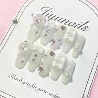 ราคา ส่งฟรี [ พร้อมส่ง ] เล็บปลอม เล็บปลอมสไตล์เจ้าหญิง ( เปลี่ยนสีพื้นได้ ) (1732171131899578363)