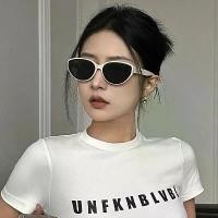 ราคา แว่นกันแดดทรงแคทอายสำหรับผู้หญิง, ใบหน้าเพรียวบาง, สไตล์ใหม่ 2024, ความรู้สึกระดับไฮเอนด์, ป้องกันแสงแดด, ป้องกันรังสียูวี, ใบหน้ากลมสี่เหลี่ยมและกลม, แว่นกันแดดกรอบสีขาว (1731881218762310945)