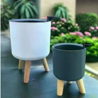 ราคา oiuc41 จัดส่งฟรี กทม ( งานนำเข้า) กระถาง3ขา รดน้ำต้นไม้อัตโนมัติทรงกลม พร้อมขาตั้ง กระถางต้นไม้2 ชั้น 5.5-7-8นิ้ว จัดส่งในไทย (1732435023575352400)