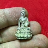 ราคา พระกริ่ง เนื้อเงิน หลวงพ่อคูณ ปริสุทโธ วัดบ้านไร่ เนื้อเงิน ปี 2536 จัดเป็นพระกริ่งยอดนิยมอีกหนึ่งรุ่นของหลวงพ่อคูณ พระเครื่อง วัตถุมงคล เครื่องราง ของขลัง (1732308339701090036)