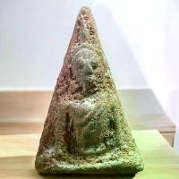 ราคา [จัดส่งทันที] พระนางพญาพิมพ์อกนูนเล็ก พระนางพญา เนื้อดิน หน้าสะสม พระเก่าโบราณ มีเม็ดแร่มวลสารผงพุทธคุณ ส่งพระตามภาพ ตรงปก พระเครื่อง จี้พระ พระเก่ายอดนิยม a2 (1732324211503367516)