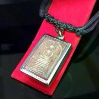 ราคา [เก็บเงินปลายทาง] ใหม่!จี้พระ พระเครื่อง พระสมเด็จเกศไชโยฐาน 9 ชั้น(เลี่ยมกรอบสแตนเลสแท้ แถมฟรี!เชือกร่ม) (1732331236970825192)