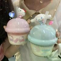 ราคา ถ้วยน้ำพลาสติก Sanrio พร้อมฟาง ตุ๊กตาการ์ตูนน่ารัก คุโรมิ มายเมโลดี้ อบเชย ขวดน้ำ นักเรียน แบบพกพา ถ้วยคุณภาพสูง ของขวัญ (1730140062857660481)