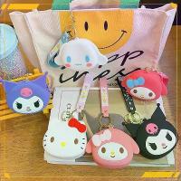 ราคา กระเป๋าใส่เหรียญซิลิโคนลายการ์ตูน ซานริโอ มีคุโรมิ เมโลดี้ อบเชย เหมาะสำหรับนักเรียน ที่ใส่บัตร ที่เก็บของสำหรับเด็ก กระเป๋าใบเล็ก จี้ขนาดเล็ก พวงกุญแจ (1731740022233859609)