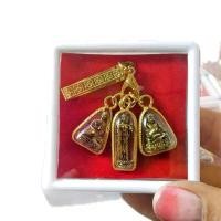 ราคา ชุดกลัด 3 พระอรหันต์ บันดาลโชคลาภ จี้พระสีวลี จี้พระอุปคุตจี้พระสังกัจจายน์ + แหนบทอง แถมฟรี คาถาบูชา1ใบ ธูป 1 แท่ง เนื้อทองเหลืองแท้ (1731012050267179836)