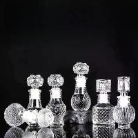 ราคา ขวดแก้วจิ๋ว 50ml แก้วคริสตัล หลายแบบ พรีเมี่ยม สวย ด้วยจุกแก้ว ขวดน้ำหอม ไวน์ เหล้า #AK-0003 (1731216611435906064)