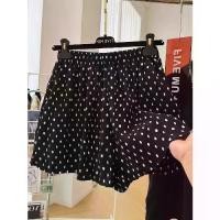 ราคา กางเกงขาสั้นลำลอง ผ้าชีฟอง ลายจุดสีดำ สำหรับผู้หญิง ฤดูร้อน 2025 มาใหม่ ไซส์ใหญ่ เอวสูง ทรงเอ กระชับสัดส่วน กางเกงขากว้าง อินเทรนด์ กางเกง ส่วน ฮานาโกะ โซลีน โดนัท black skirts (1732417878074492669)