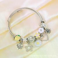ราคา สร้อยข้อมือมือแพน, สร้อยข้อมือ DIY ยอดนิยม, พร้อมหยดน้ำมัน Rhinestones, ดอกทานตะวัน, สตรอเบอร์รี่, สับปะรด, เดซี่, ผีเสื้อ, เครื่องประดับ (1732714206812669455)