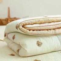 ราคา ผ้าห่มนวม ผ้าคอตตอนแท้ 100%ปักลายน่ารัก มินิมอล สไตล์เกาหลี (1729645266129881418)