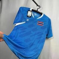 ราคา FBT เสื้อกีฬาฟุตบอลคอกลมแขนสั้น เอฟบีที FBT พร้องโลโก้ธงชาติไทย ใส่ออกกำลังกาย แบรนด์ไทย B2A222 ของแท้ 100% (1731447088449029849)