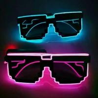 ราคา สายไฟ EL ดีเจ, สดใส, 8 บิต, อุปกรณ์บาร์, อุปกรณ์ปาร์ตี้เรืองแสง, แว่นตาฮาโลวีน, แว่นกันแดดกระพริบ, แว่นตาโมเสค, แว่นตา LED เรืองแสง, แว่นตาบุ๊กกา (1732663979181573683)