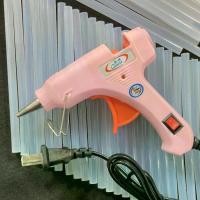 ราคา [ปืนกาว 70W + แท่งกาว] ปืนกาวร้อนละลายแท่งกาวปืนกาวแบบแมนนวลขนาดเล็กปืนหลอมละลายนักเรียนปืนกาวคู่มือ (1732787824423568443)