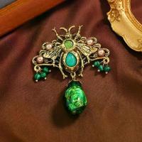 ราคา เข็มกลัดชุดมรกตสไตล์วินเทจยุคกลาง ราคาไม่แพง หรูหรา ดีไซน์ผีเสื้อและผึ้ง รูปลอกเสื้อโค้ทกลวง พร้อมพู่ เครื่องประดับ มาร์ค ติด หมวก กอล์ฟ (1732995802621969574)