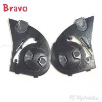 ราคา ฝารองหูกระจก ซ้าย/ขวา หมวกกันน็อคREAL รุ่น Bravo (1732022283254335447)